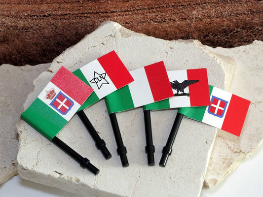 6 historical Italian flags