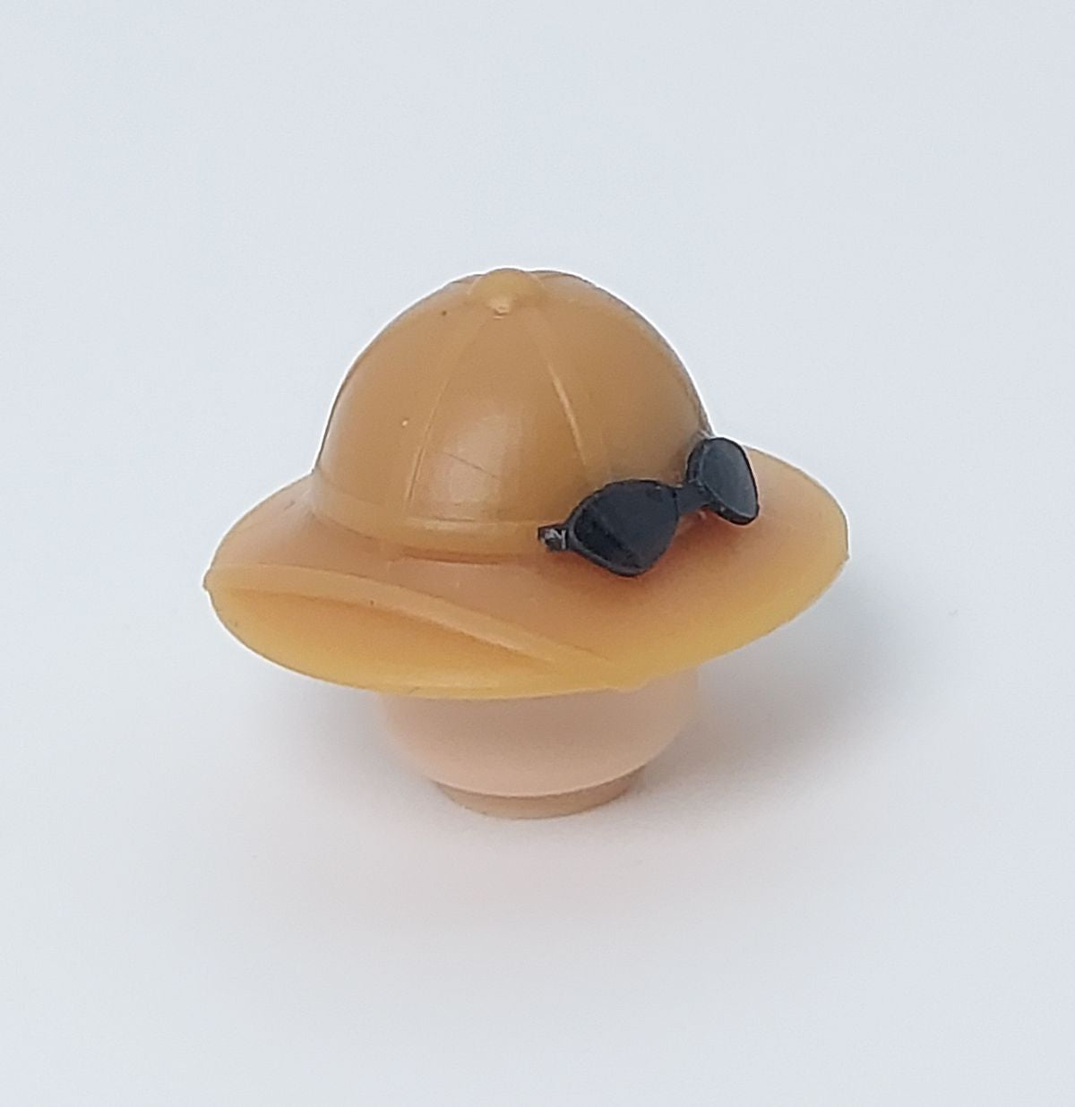Italian Colonial Pith Helmet – Royal Army Tropical | UV Printed 3D Resin Minifigure Accessory